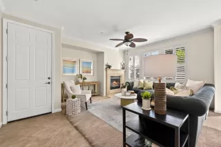 Photo #2: 223101516 Listing 