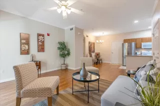 Photo #3: 223102283 Listing 