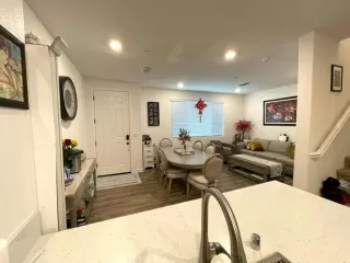 Photo #6: 223103155 Listing 