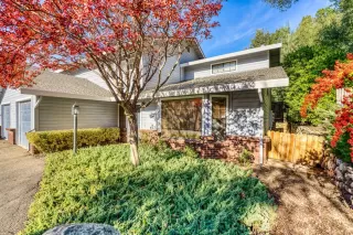 Photo #1: 223103252 Listing