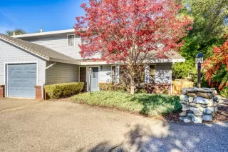 Photo #2: 223103252 Listing