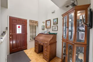 Photo #6: 223103252 Listing