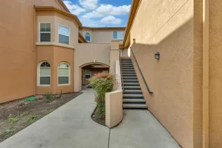 Photo #1: 223103557 Listing 