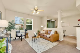 Photo #4: 223103557 Listing 