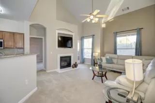 Photo #3: 223103677 Listing