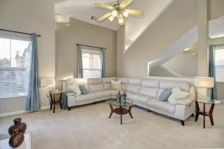 Photo #5: 223103677 Listing