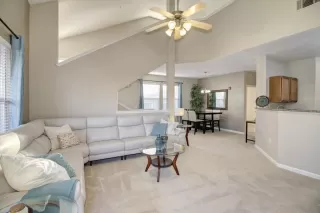 Photo #6: 223103677 Listing