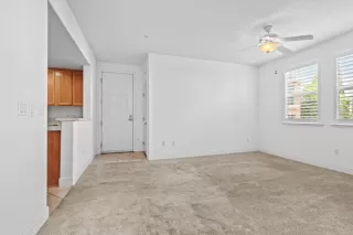 Photo #5: 223104054 Listing