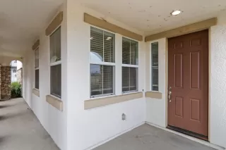 Photo #2: 223104379 Listing