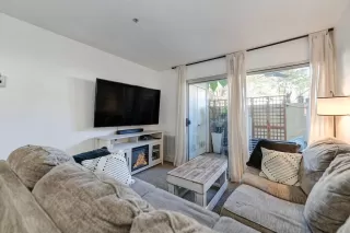 Photo #2: 223105721 Listing