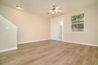 Photo #5: 223106260 Listing 