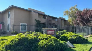 Photo #1: 223106369 Listing