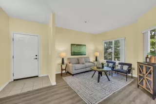 Photo #4: 223106849 Listing 