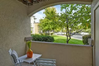 Photo #3: 223106999 Listing