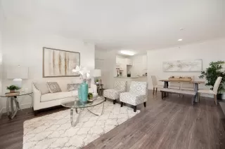 Photo #4: 223106999 Listing