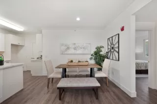 Photo #6: 223106999 Listing