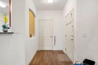 Photo #5: 223107212 Listing