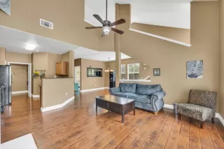 Photo #4: 223107773 Listing 