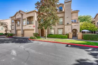 Photo #1: 223107848 Listing