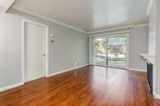 Photo #3: 223108208 Listing