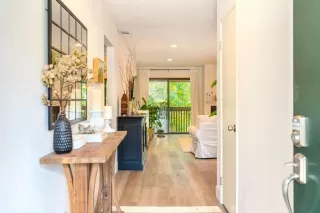 Photo #1: 223108247 Listing