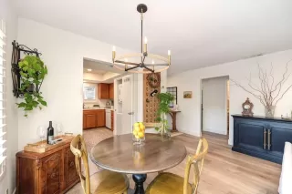 Photo #6: 223108247 Listing