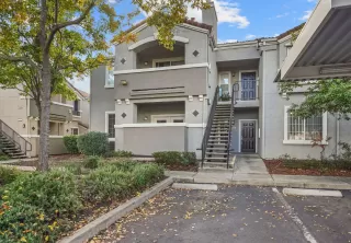 Photo #1: 223108635 Listing 