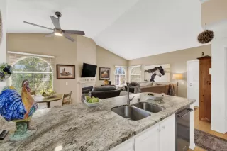 Photo #1: 223108700 Listing 