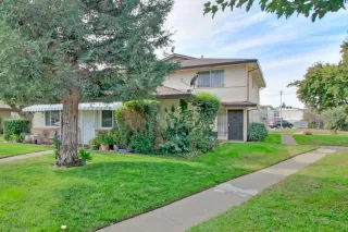 Photo #1: 223108877 Listing