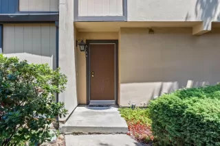 Photo #4: 223109888 Listing