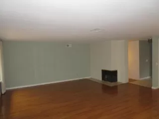 Photo #3: 223110234 Listing