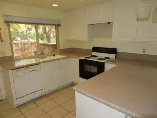 Photo #6: 223110234 Listing