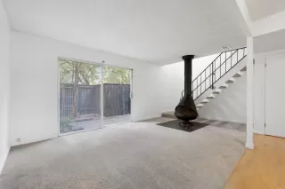 Photo #5: 223110433 Listing 