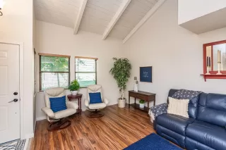 Photo #4: 223110539 Listing 