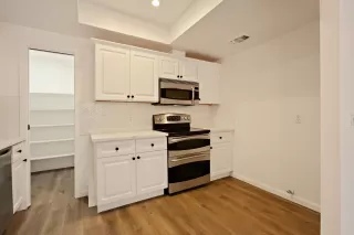 Photo #5: 223110887 Listing 