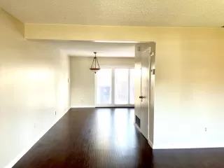 Photo #2: 223111127 Listing