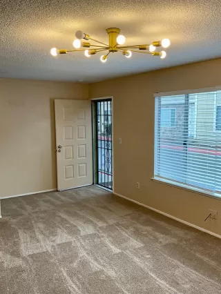Photo #1: 223111553 Listing 