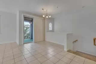 Photo #6: 223111805 Listing