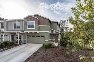 Photo #1: 223112243 Listing