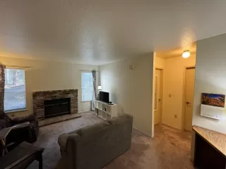 Photo #4: 223112340 Listing