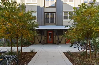 Photo #1: 223112527 Listing