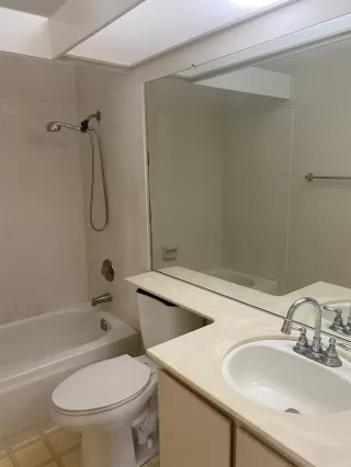 Photo #5: 223112566 Listing