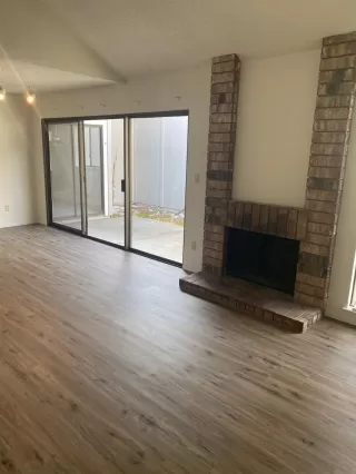 Photo #6: 223112566 Listing