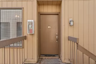 Photo #5: 223112688 Listing