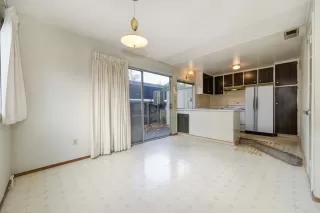 Photo #3: 223112797 Listing 