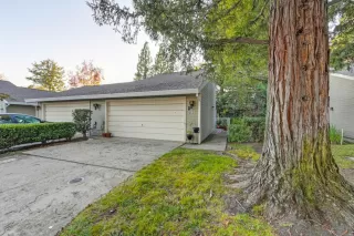 Photo #1: 223112920 Listing