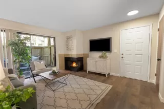 Photo #4: 223113039 Listing