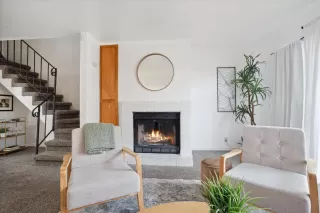 Photo #6: 223113325 Listing 