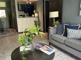 Photo #6: 223113340 Listing