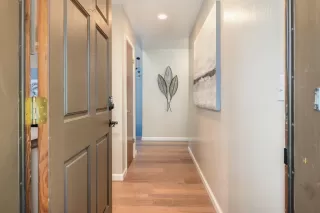 Photo #3: 223113436 Listing